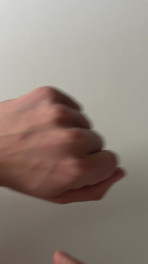 Alt image